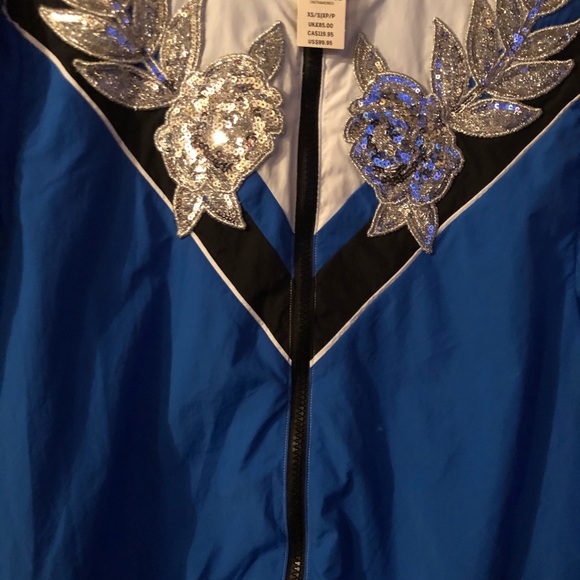 Pink Jacket - Picture 3 of 3